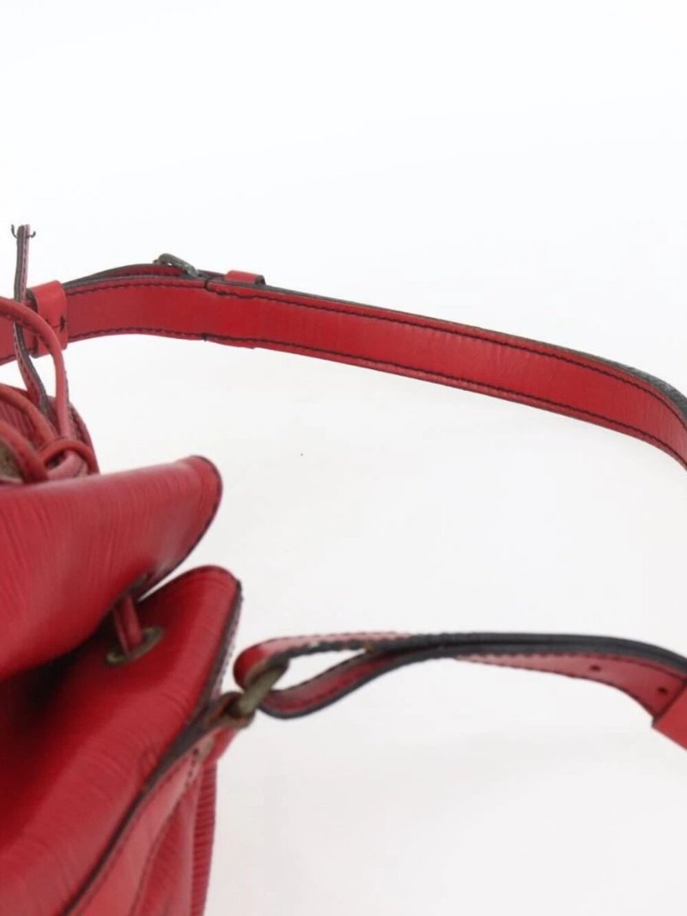 LOUIS VUITTON Epi Noe Shoulder Bag Red M44007 LV Auth 170172 - Picture 9 of 16